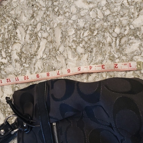 Coach Black Shoulder Bag - Picture 10 of 12